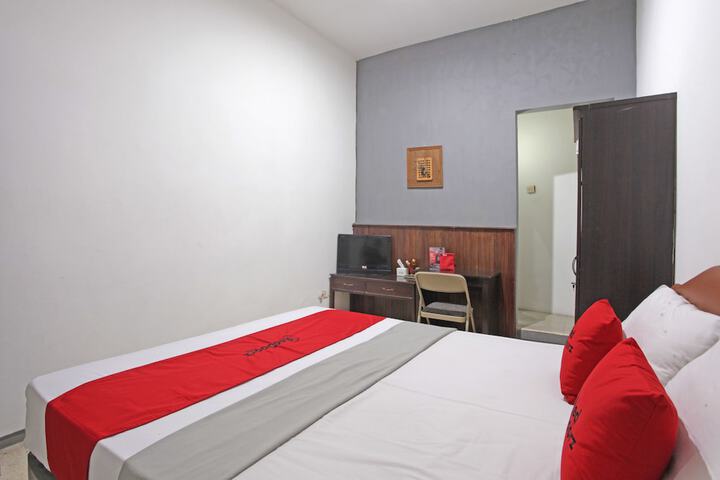 Room 6 of 23