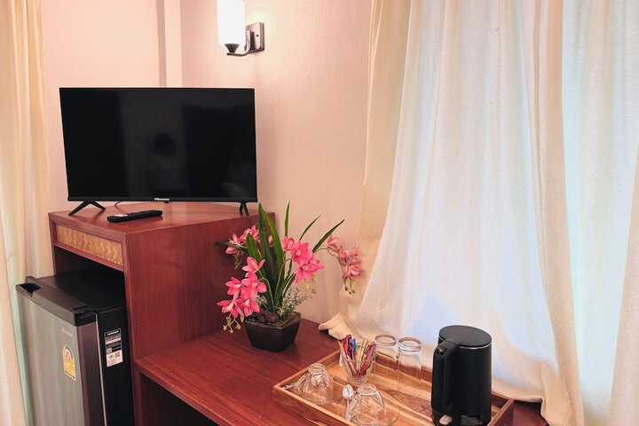 Room 14 of 40