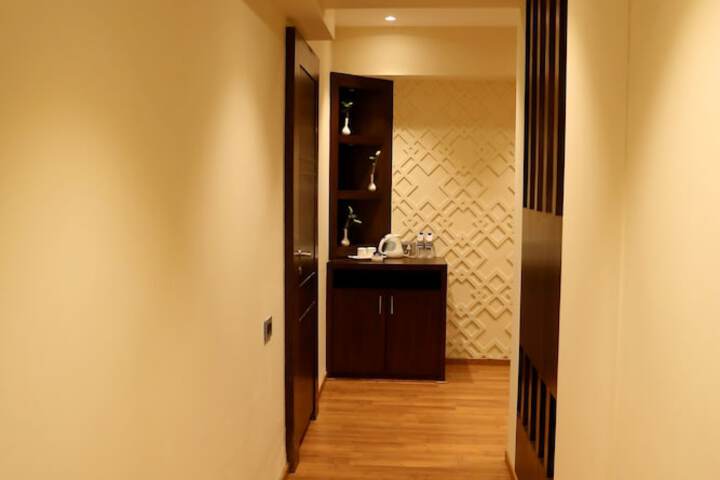 Room 11 of 39