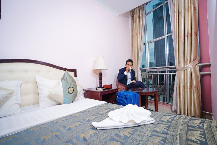 Room 21 of 51
