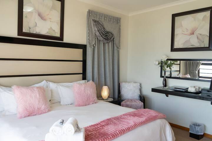 Room 25 of 71