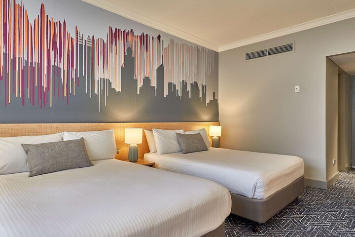 Room 15 of 150