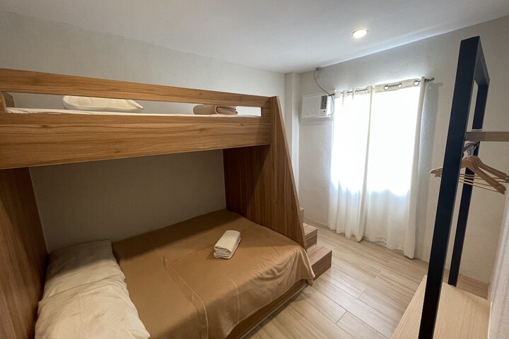 Room 7 of 40