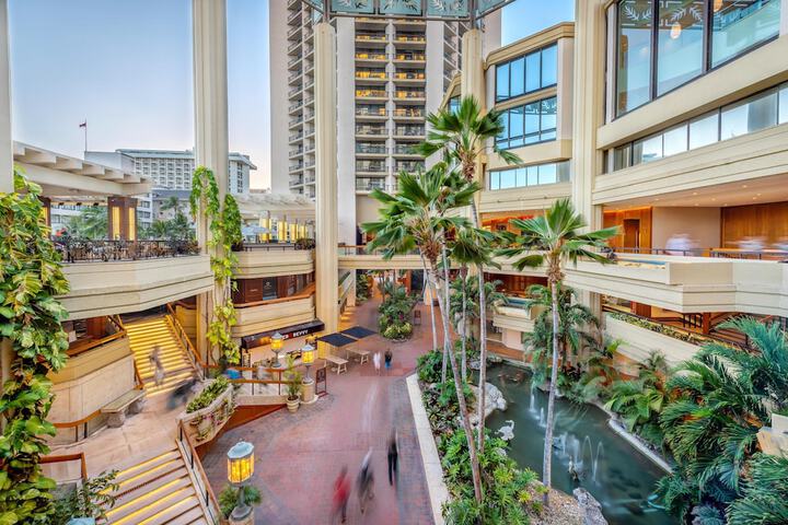 Guest Lobby