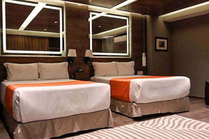 Room 10 of 45
