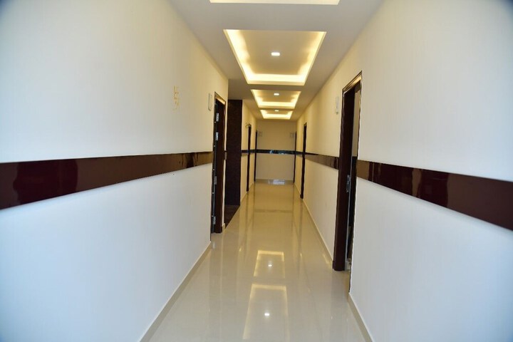 Hotel Interior 3 of 38