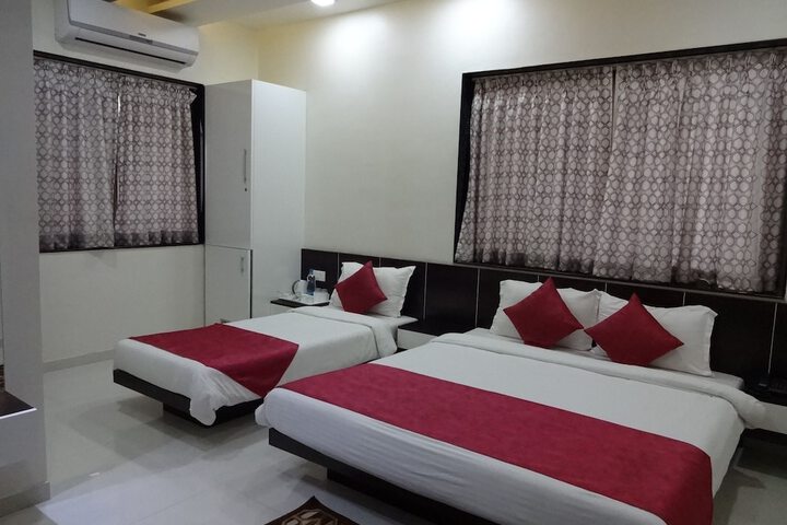 Room 30 of 51