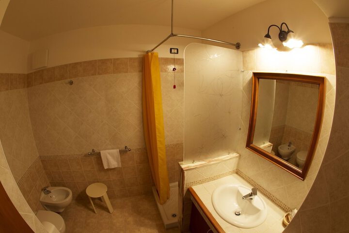 Room 36 of 75