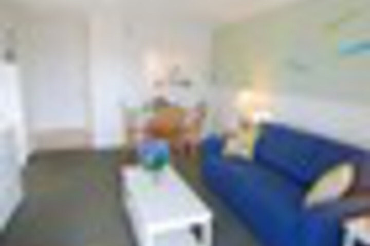 Room 65 of 156