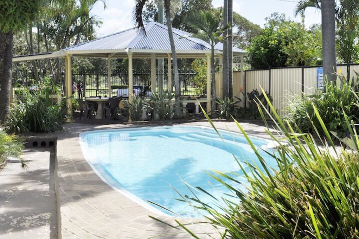 Pool 47 of 65