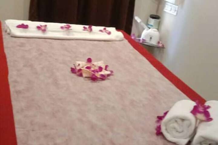 Spa 18 of 28