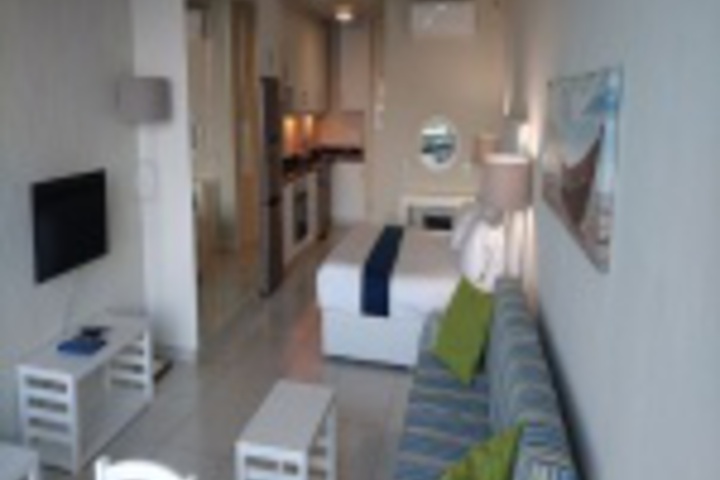 Room 169 of 324