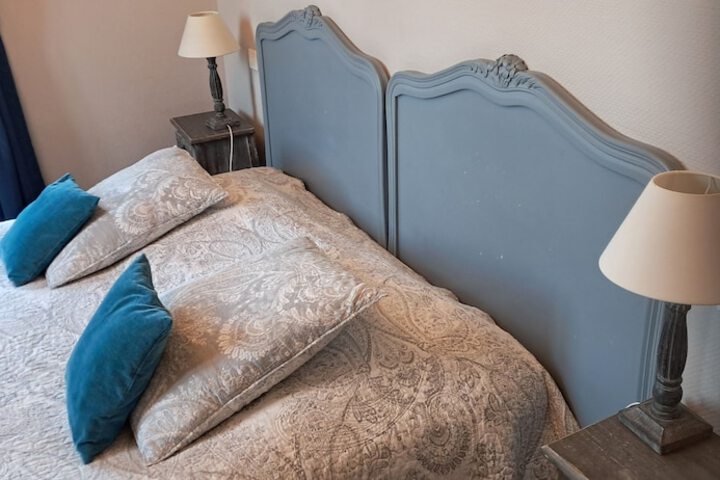 Room 25 of 60