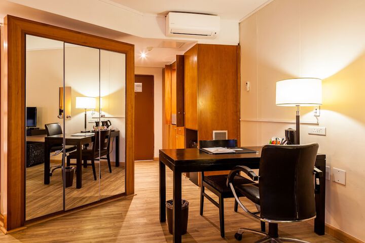 Room 10 of 45