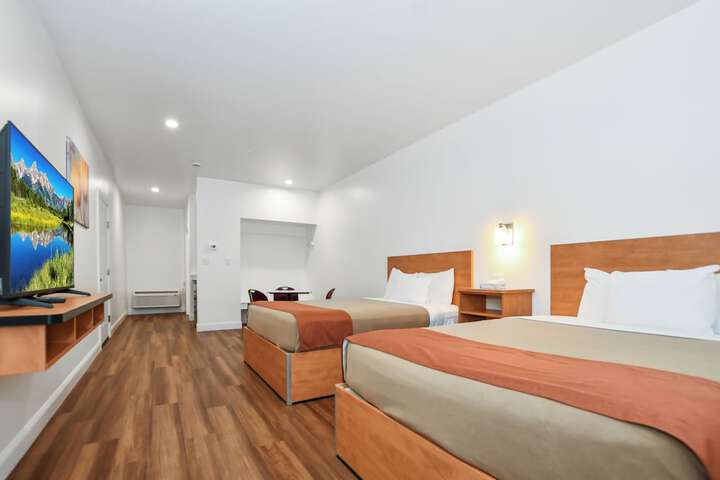 Room 32 of 106