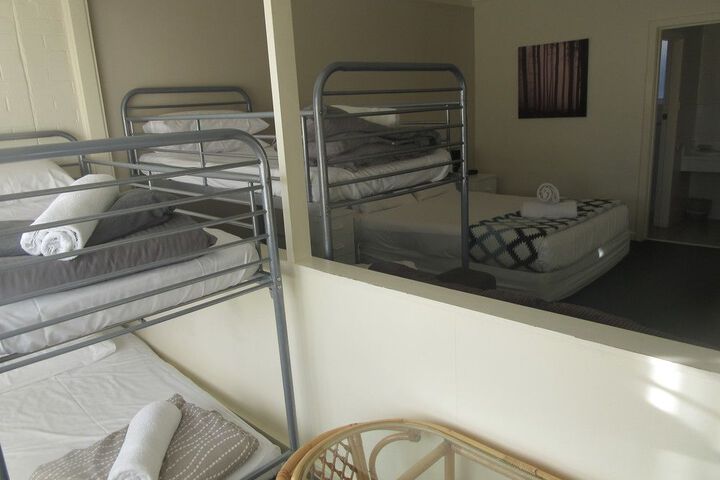 Room 18 of 89