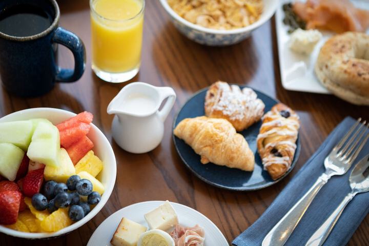 Breakfast meal