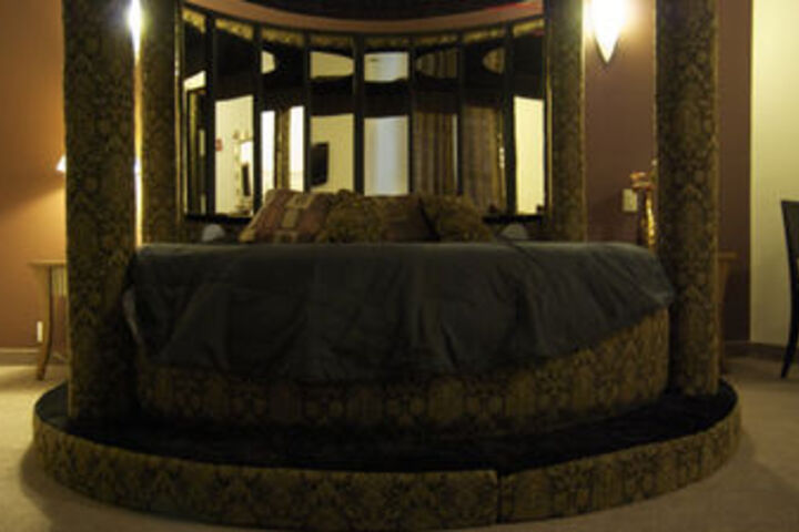 Room 12 of 20