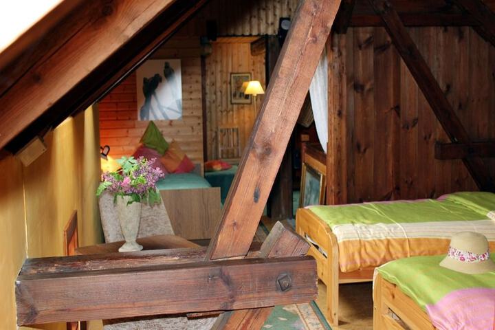 Room 4 of 26
