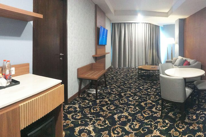Room 16 of 31