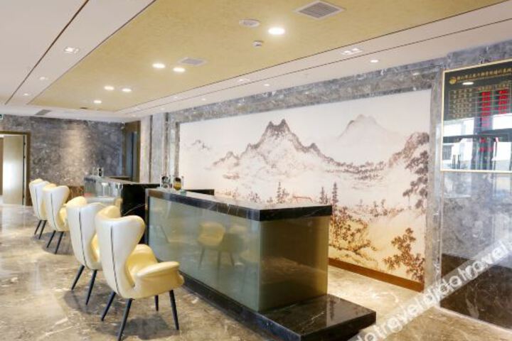 Hotel Interior 16 of 33