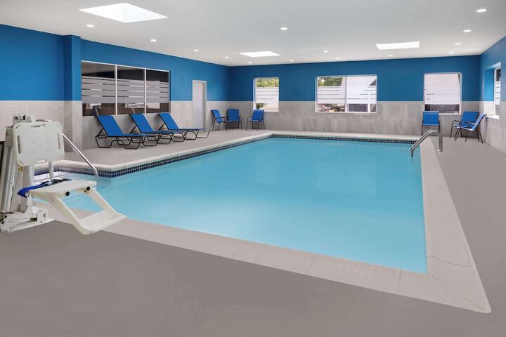Pool 29 of 44