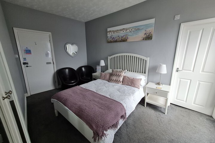 Room 57 of 86