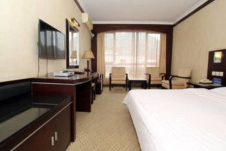 Room 19 of 24
