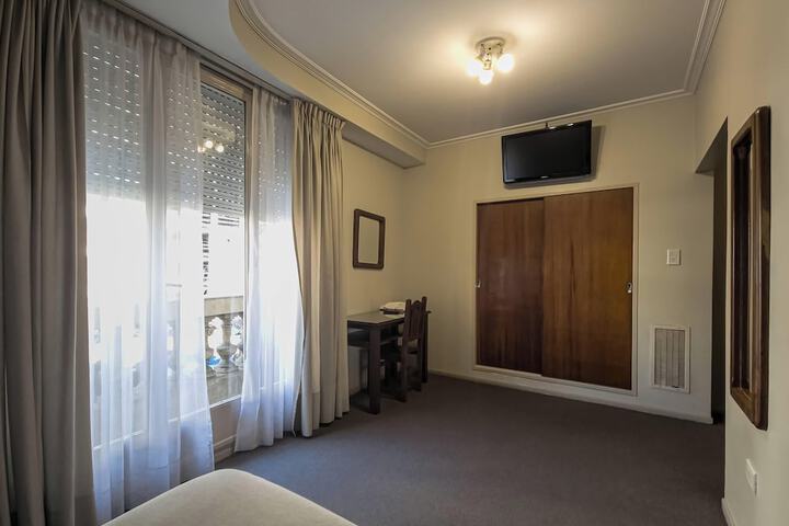 Room 35 of 64