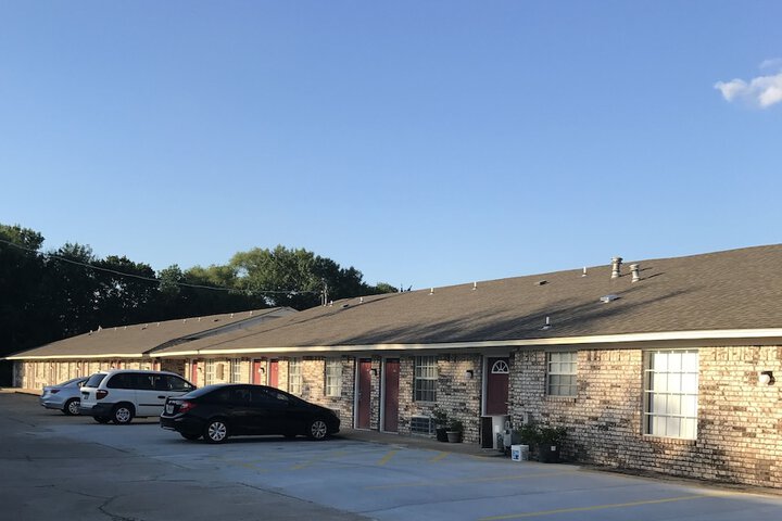 Property Grounds 21 of 24