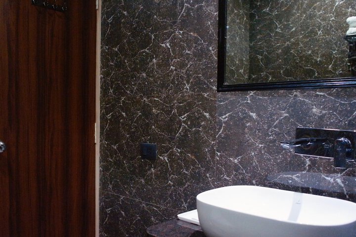 Room 45 of 64