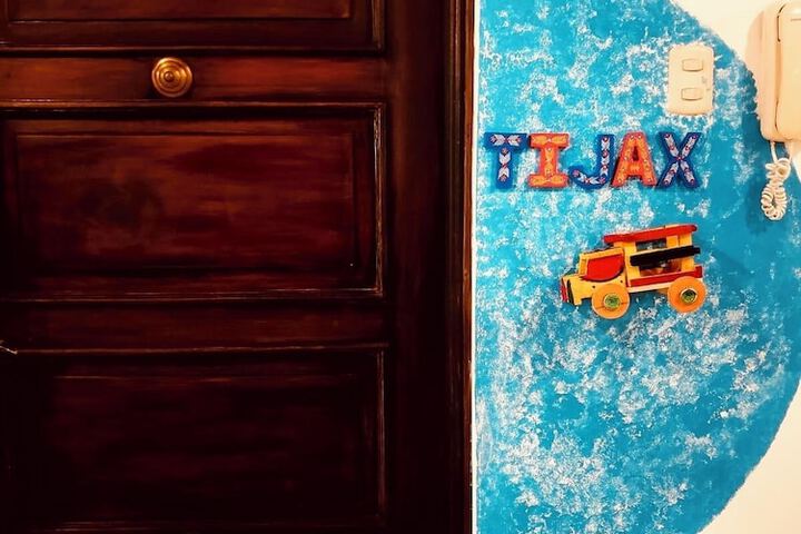 Room 21 of 51
