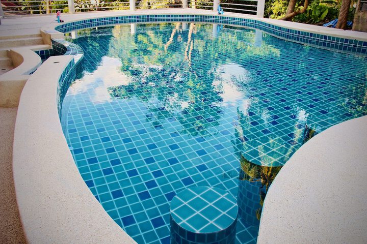 Pool 35 of 60