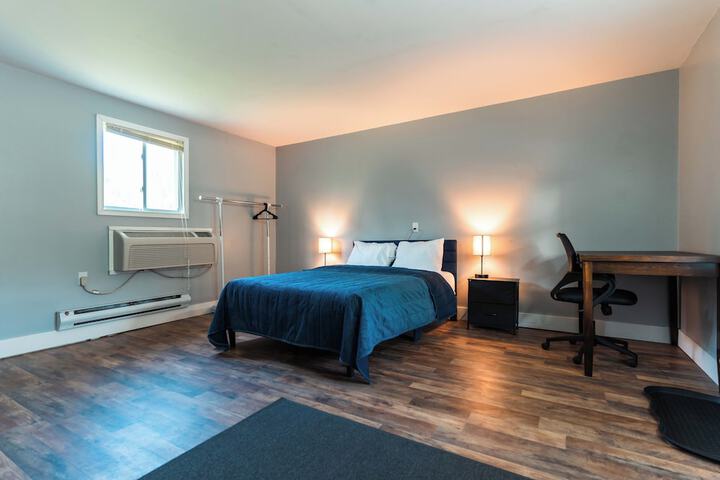 Room 13 of 26