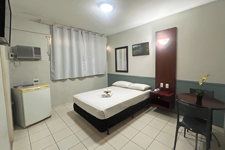 Room 35 of 67