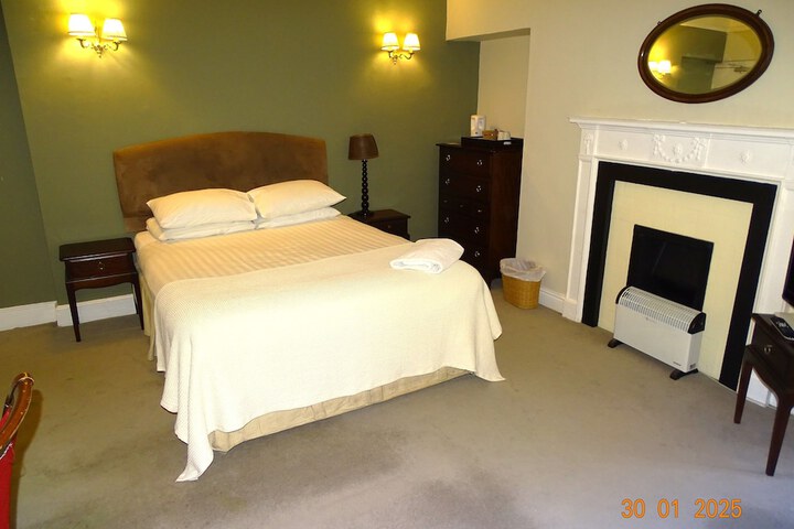Room 11 of 57