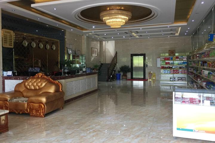 Hotel Interior 27 of 48
