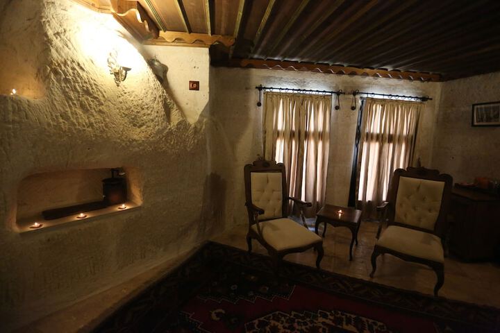 Room 44 of 114