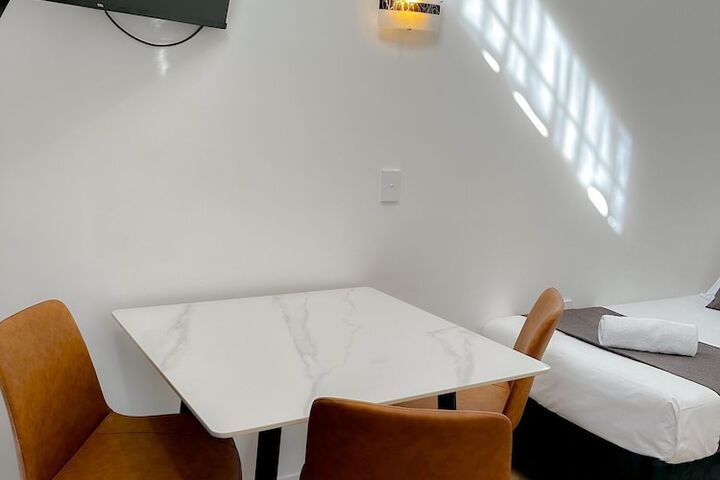 Room 29 of 44