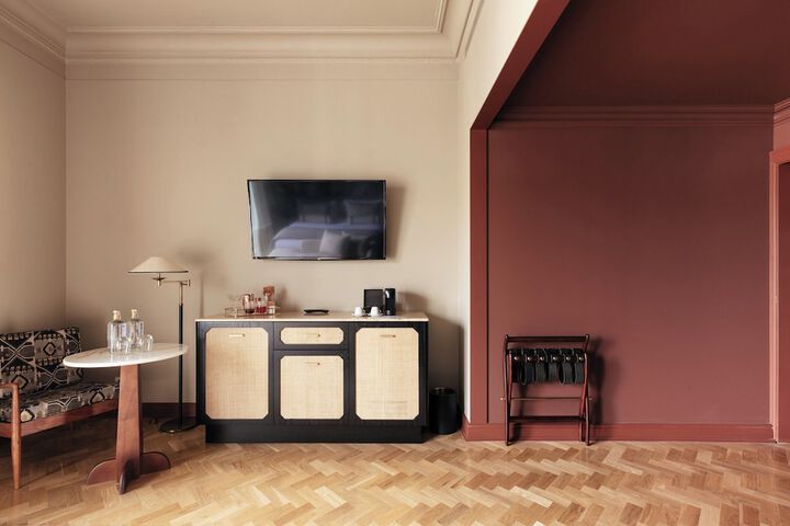 Room 32 of 149