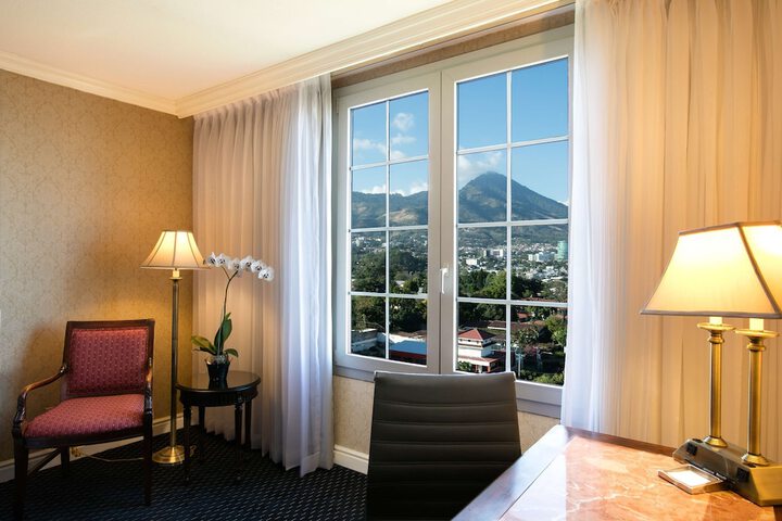 Room 21 of 49
