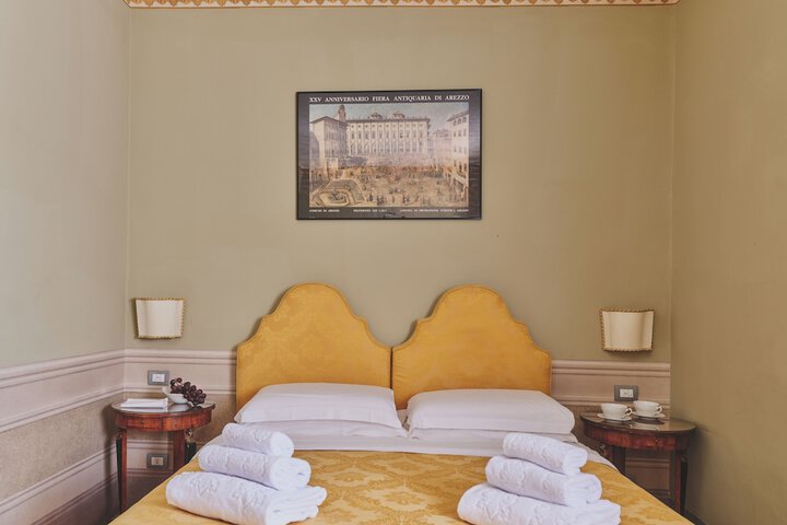 Room 6 of 23
