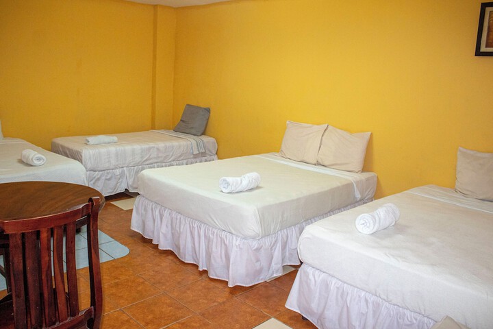 Room 5 of 78
