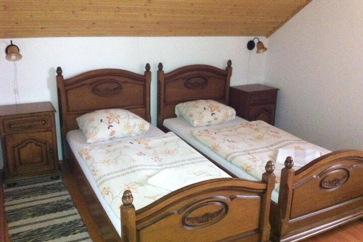 Room 15 of 51