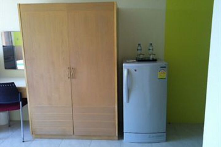 Room 29 of 34