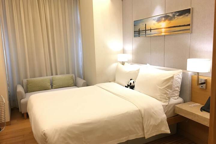 Room 4 of 45