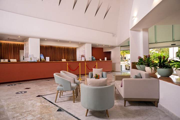 Guest Lobby