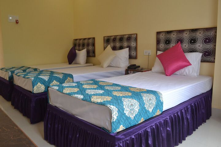 Room 15 of 90