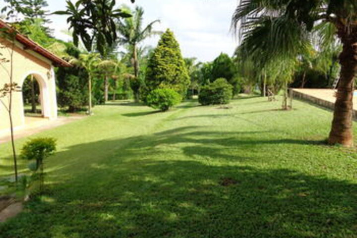 Property Grounds 16 of 20