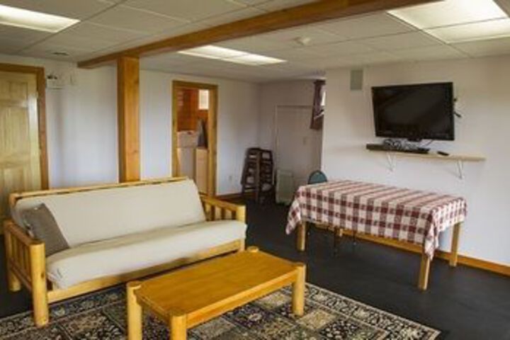 Room 84 of 103